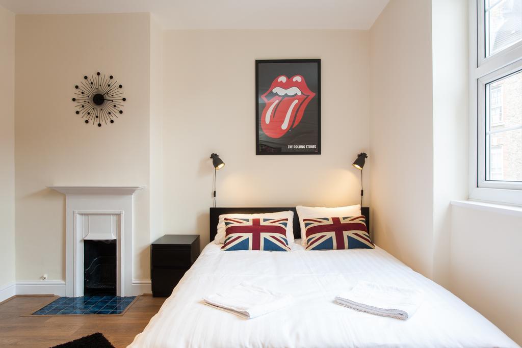 Monopoly Accommodations London Room photo